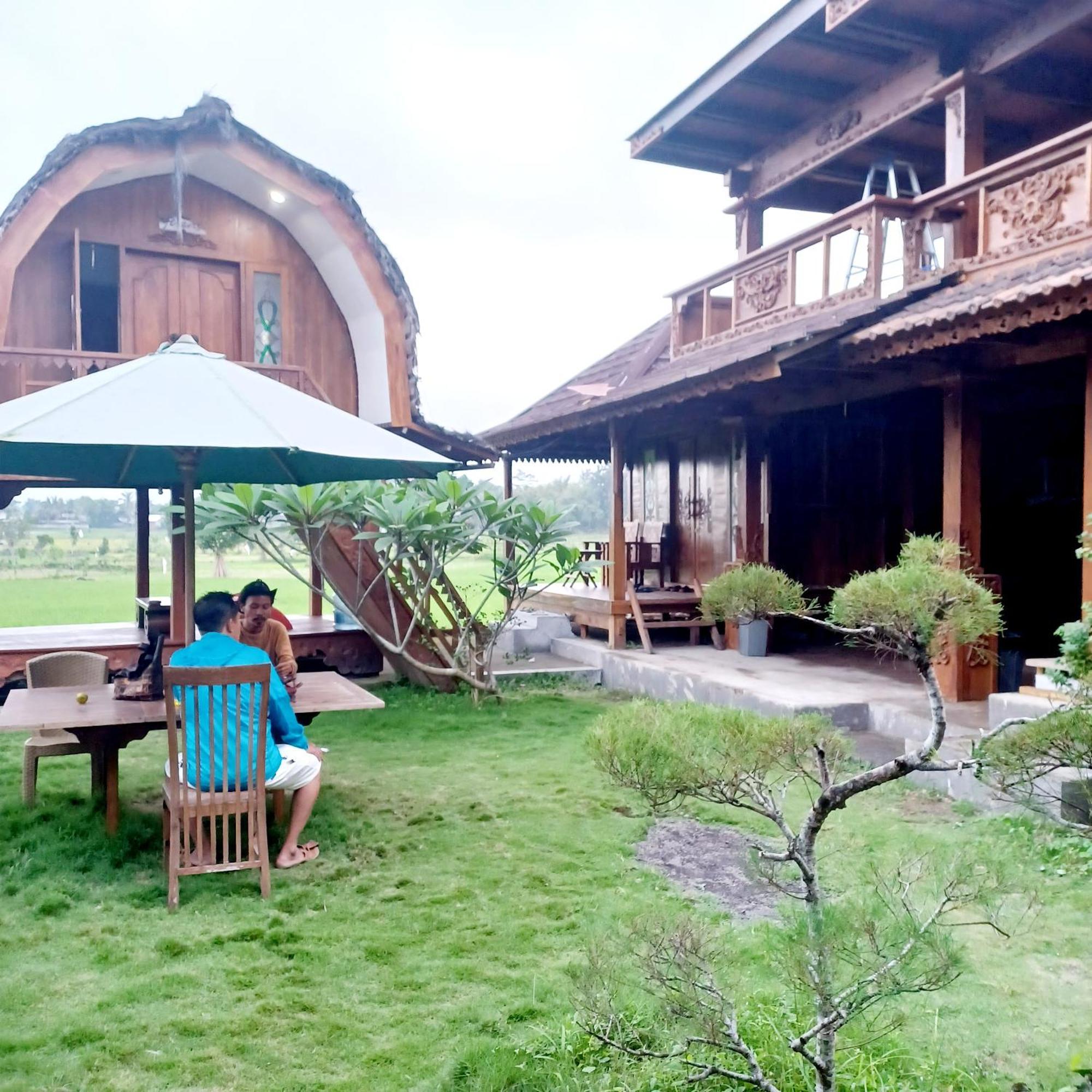 Bujak Permai Villa Matahari Lombok Ntb Прая Екстериор снимка